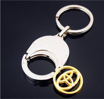 Toyota symble car keychains-keyrings assembled